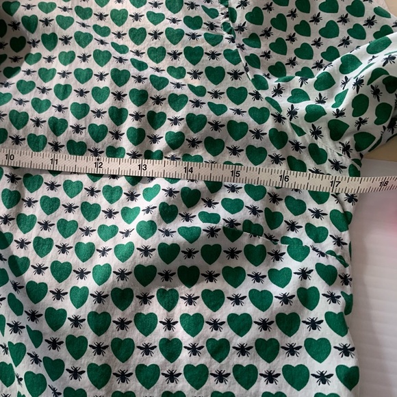 JCrew bee heart print shirt. - Picture 6 of 7